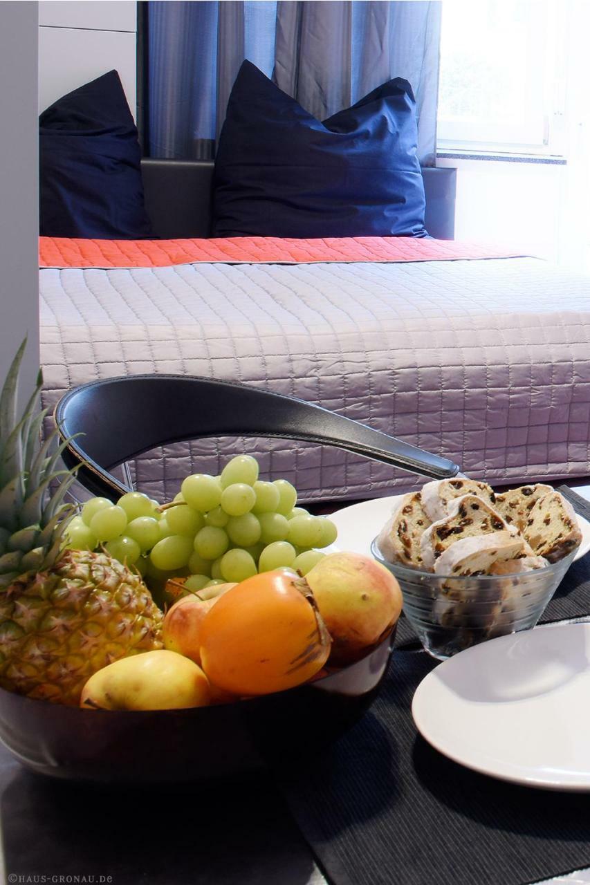 Haus Gronau Apartment Бергиш Гладбах Екстериор снимка