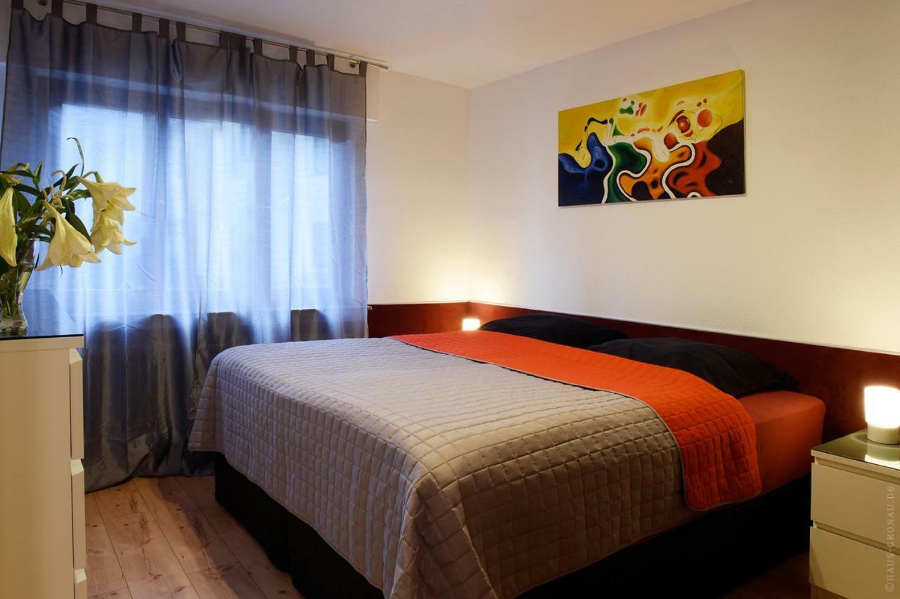 Haus Gronau Apartment Бергиш Гладбах Екстериор снимка