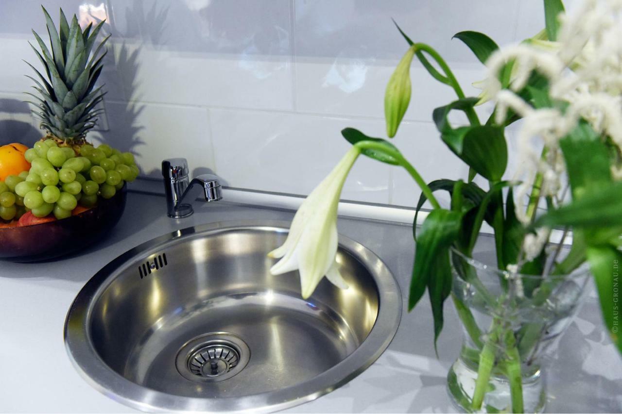 Haus Gronau Apartment Бергиш Гладбах Екстериор снимка