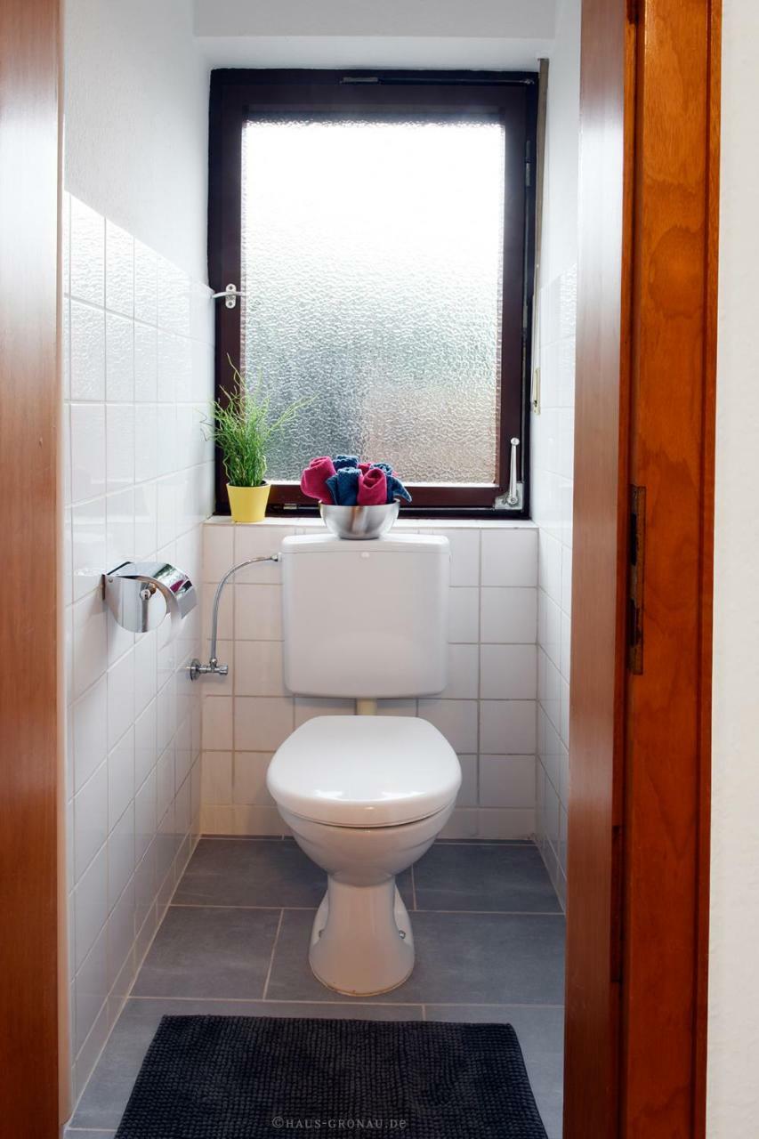Haus Gronau Apartment Бергиш Гладбах Екстериор снимка