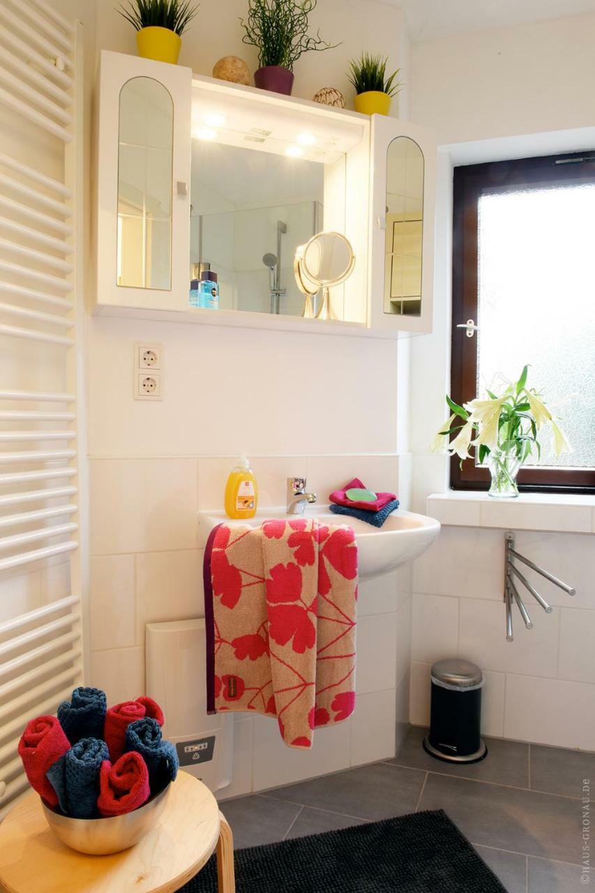 Haus Gronau Apartment Бергиш Гладбах Екстериор снимка