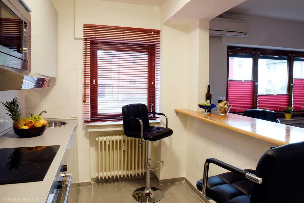 Haus Gronau Apartment Бергиш Гладбах Екстериор снимка