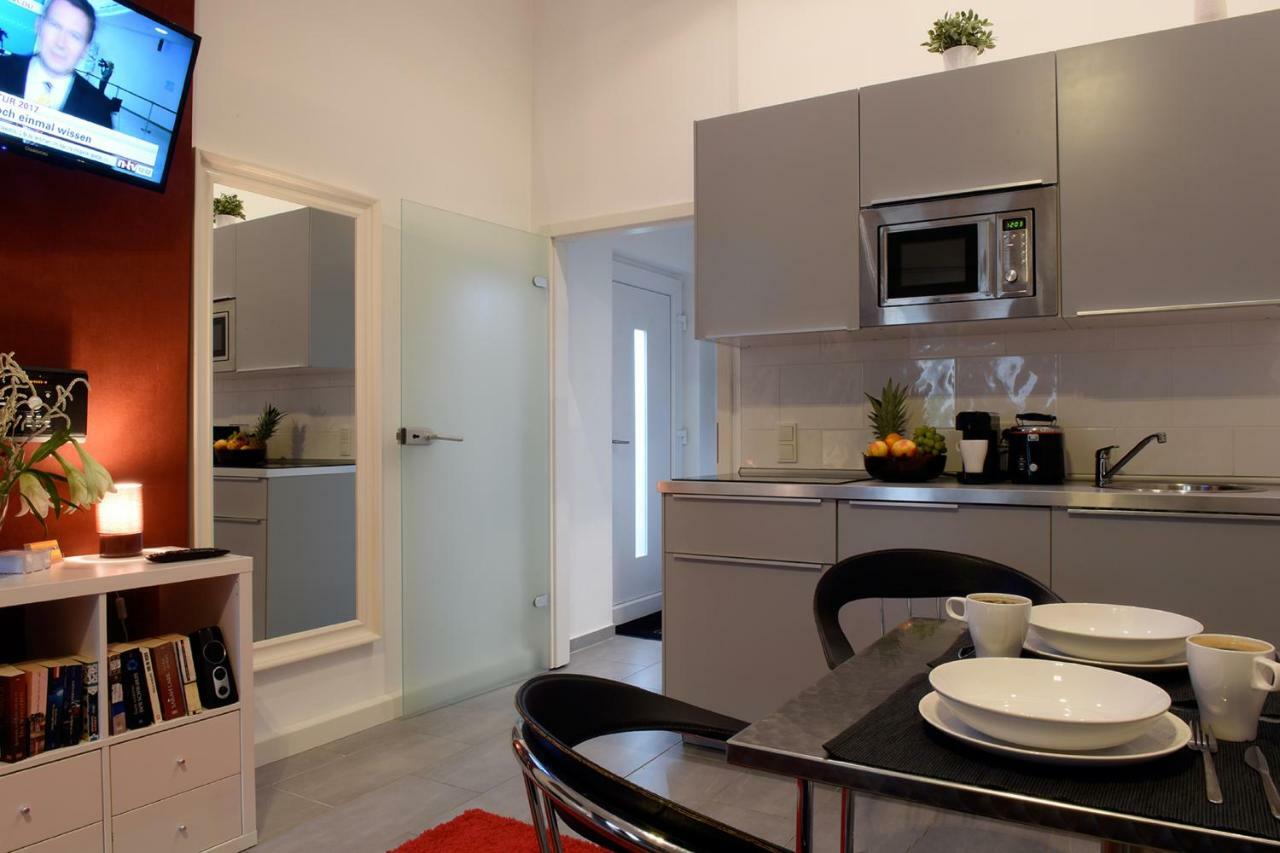Haus Gronau Apartment Бергиш Гладбах Екстериор снимка