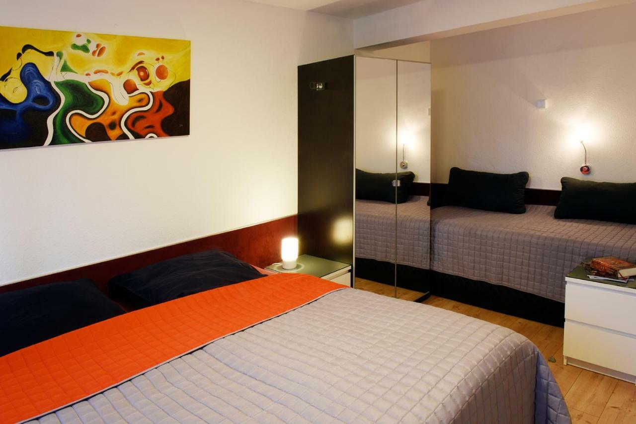 Haus Gronau Apartment Бергиш Гладбах Екстериор снимка
