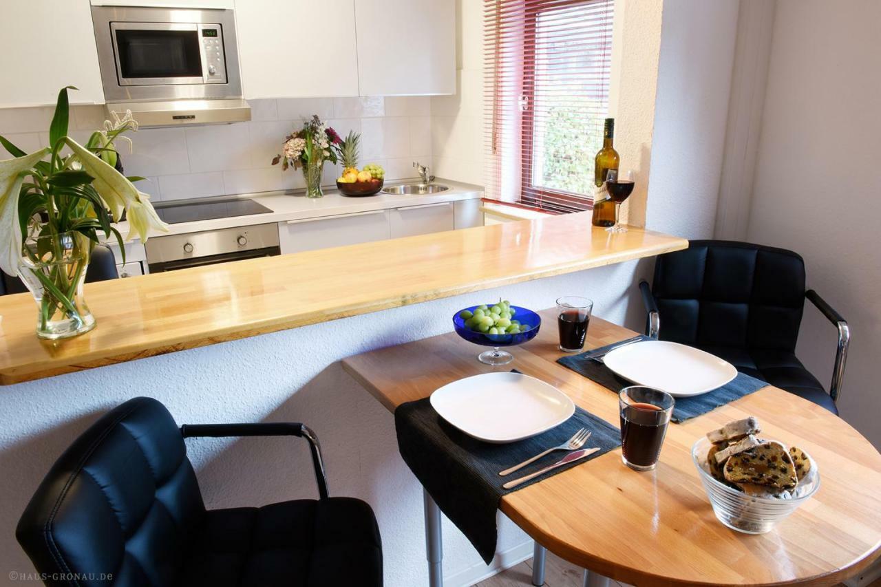 Haus Gronau Apartment Бергиш Гладбах Екстериор снимка